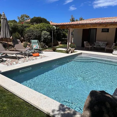 Cute With Pool In *
