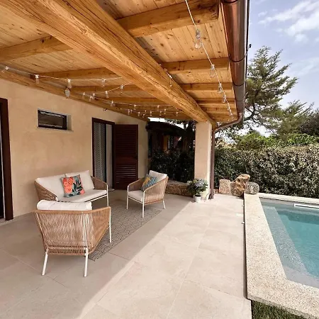Cute With Pool In Villa Palau