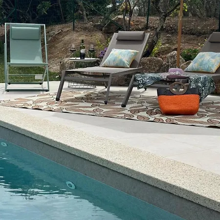 Cute With Pool In *